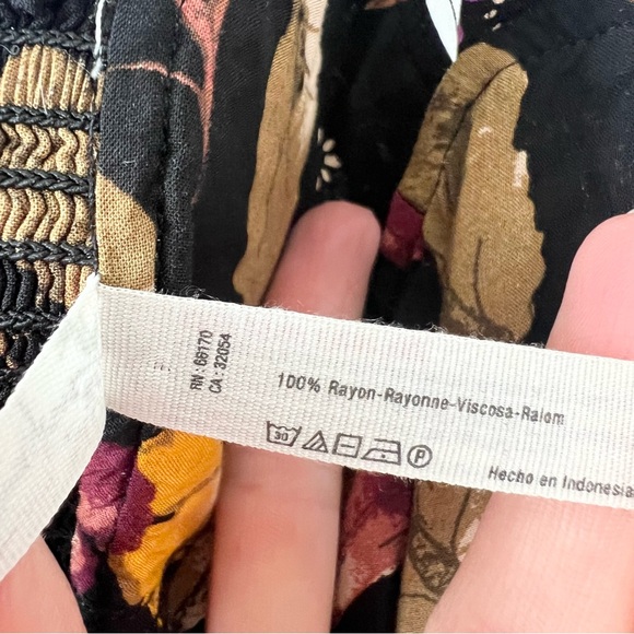 2/$50🍑 INTIMATELY FREE PEOPLE Lattice Lovers Floral Mini Slip Dress - Picture 8 of 8